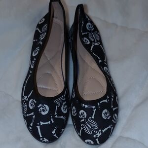 Halloween!! 🎃 Black Skeleton Print Women's Flats